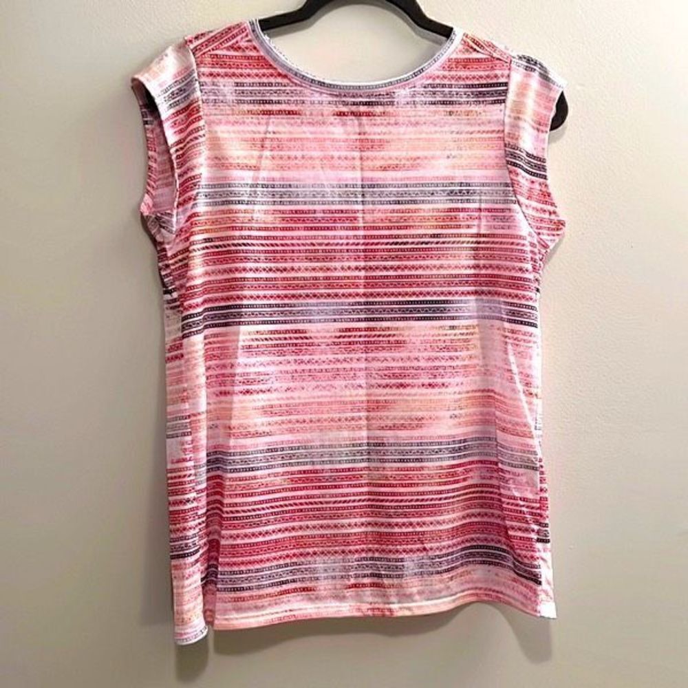 Prana Women's Aztec Print Wrap Style Back Capped Sleeve T-shirt